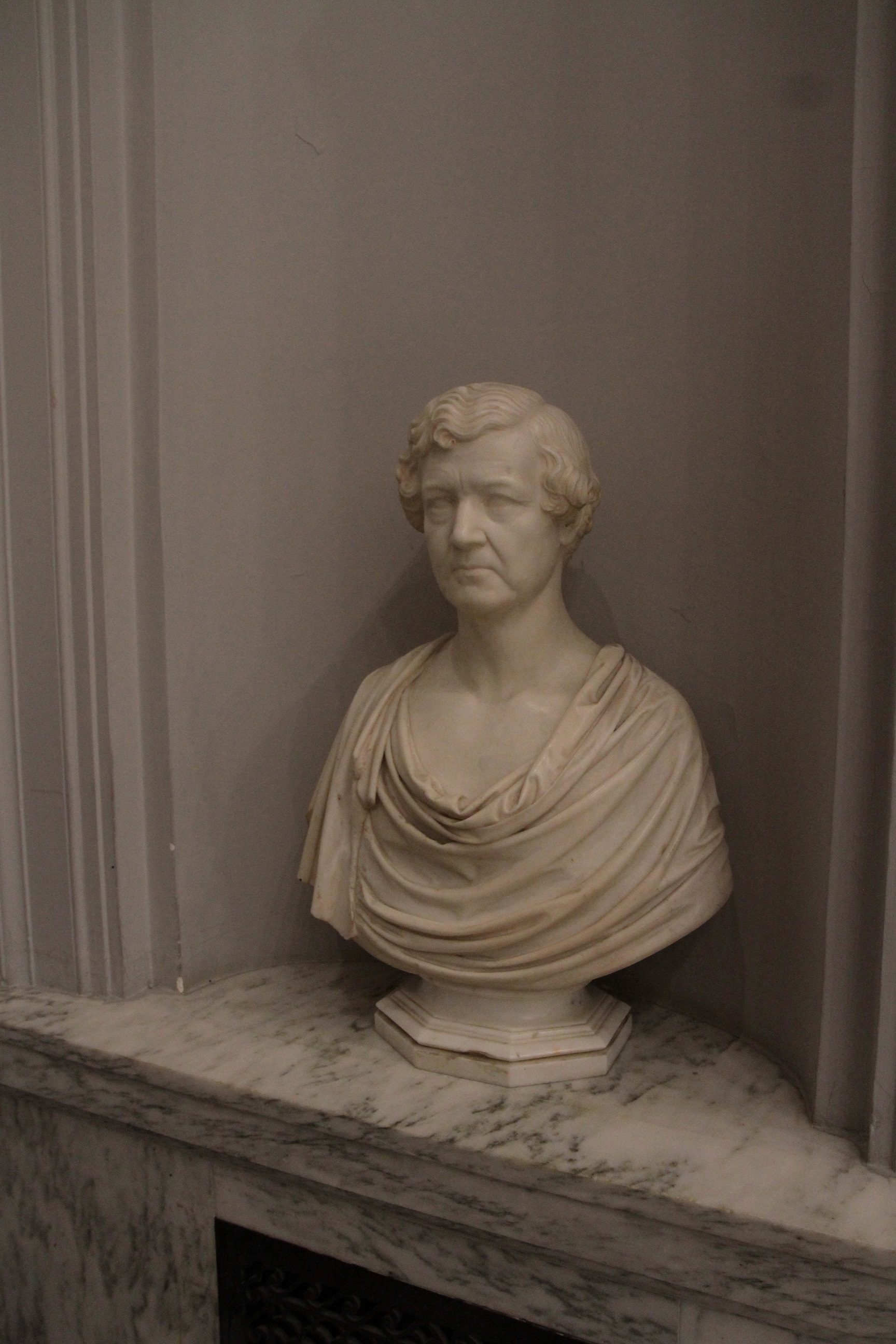 John_Rhea_Barton_s_ bust_College_of_Physicians_of_Philadelphia_2.jpg